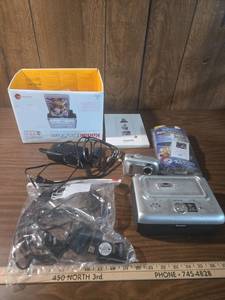 lot 154 image: Kodak EasyShare Camera System with Printer Dock