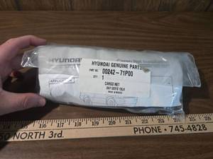 lot 181 image: Hyundai OEM Cargo Net 00242-71P00
