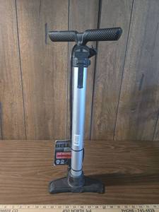 lot 231 image: Bell Floornado 350 High Volume Bicycle Pump