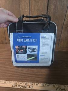 lot 236 image: Deluxe Travel Auto Safety Kit by Justin Case
