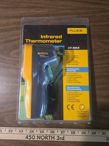 lot 239 image: Fluke 59 MAX Infrared Thermometer