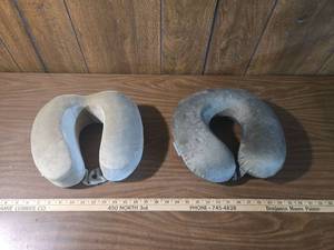 lot 275 image: Memory Foam Travel Neck Pillow