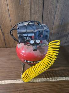 lot 290 image: Porter Cable 6 Gallon Air Compressor 150 PSI