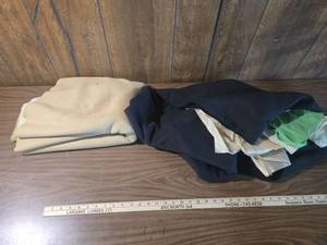 lot 291 image: 2 fabric pieces