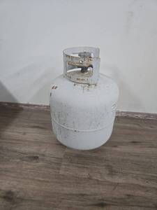 lot 295 image: Propane Tank with Safety Valve