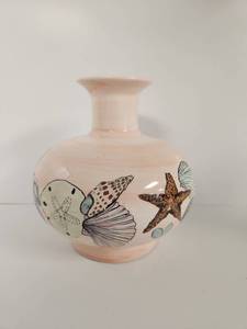 lot 120 image: Hand Painted Seashell and Starfish Vase
