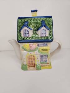 lot 151 image: Decorative Ceramic Florist Shop Teapot