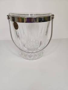 lot 167 image: Cristal DArques Lead Crystal Ice Bucket