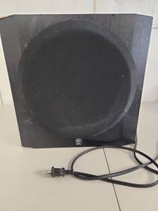 lot 199 image: Yamaha YST-SW216 Powered Subwoofer