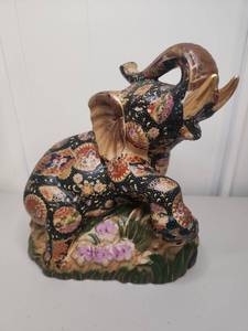 lot 251 image: Japanese Satsuma Ceramic Elephant Figurine