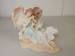 lot 276 image: The Angel Lady Porcelain Figurine