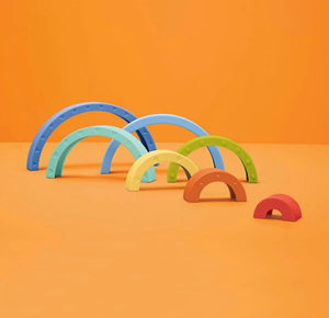 lot 42444 image: Giggle Scope Silicone Rainbow Stacker