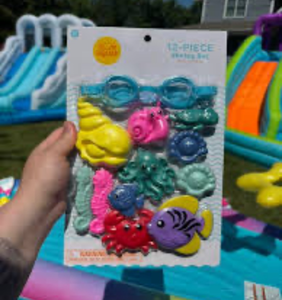 lot 43109 image: Sun Squad 10-Piece Ocean Swimming Set