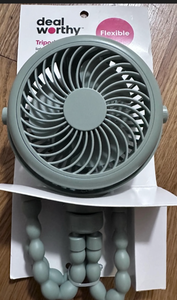 lot 43202 image: Deal Worthy Flexible Tripod Fan - Gray