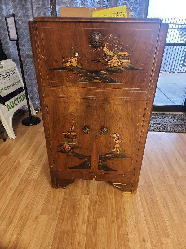 lot 111112 image: Turnidge Asian Motif Bar Cabinet - Retail $450