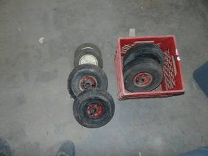 lot 2670 image: Milk Crate with WheelsTires