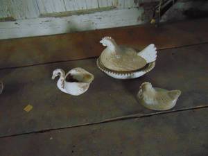 lot 2690 image: Pair of Hens on Nest - Will Need cleaning - See Pictures for damage on large one