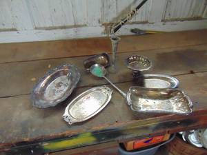 lot 2699 image: Selection of Silverplate