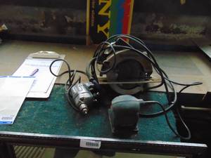 lot 2717 image: Sander - Drill Motor and SkilSaw