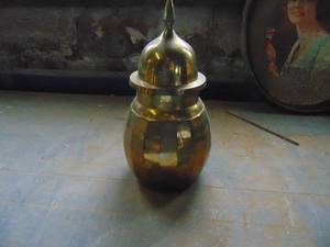 lot 2733 image: Brass UrnContainer