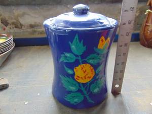 lot 2746 image: Cookie Jar - No Marking