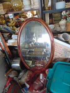 lot 2792 image: 30 Oval Mirror