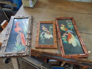 lot 3105 image: 3 Pieces Bird Artwork - Real Feathers used