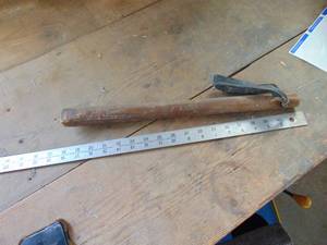 lot 3110 image: Vintage Tire Thumper - See Pictures for damage on end