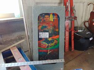 lot 3116 image: Jeff Gordon Clock by Jebco clocks - numbered