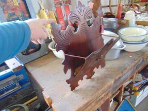 lot 3125 image: Folding Folk Art Shelf