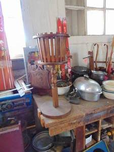 lot 3131 image: Wooden Plant Stand