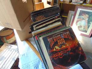 lot 3143 image: Selection of Soft Rock - Country Music Albums
