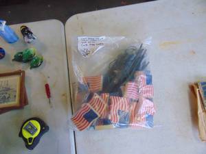lot 3148 image: Selection of American Flag Staked Lights