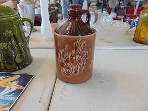 lot 3201 image: Cookie Jug