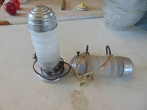 lot 3217 image: Pair of MCM Lamps