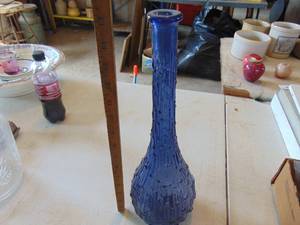 lot 3225 image: large Blue vase