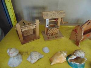 lot 3230 image: Contents of Shelf - Wishing Well