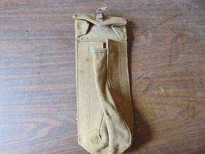 lot 3246 image: Army Belt Canteen - shovel Carrier 