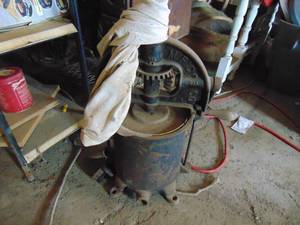 lot 3266 image: Lard Sausage Press