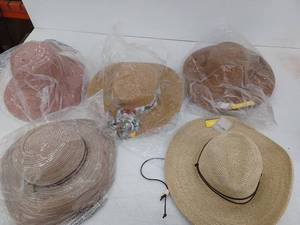 lot 26483 image: SanDiego Hat Company Lot of 5 Hats