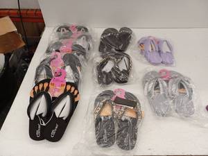 lot 26492 image: Pedi Couture Toe Design Mixed Sandals Collection, Lot of 10