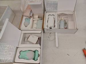 lot 26513 image: Miscellaneous Lot Nuface Items