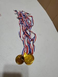lot 35222 image: 12 small Gold Star Award Medals with Tricolor Ribbons - Retail $8