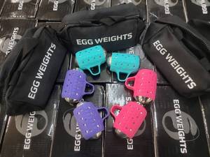 lot 56759 image: Egg Weights Cardio Mac 3lb Handheld Weight Sets - 51 sets ct.
