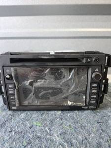lot 109 image: GM Denso Navigation Radio Unit 20862567 - Not Tested - Retail $150