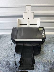 Fujitsu fi-7160 Document Scanner - Powers On - Retail: $399