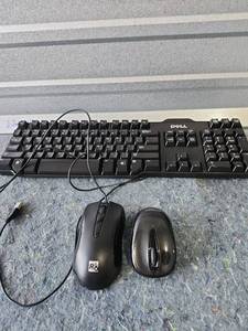 lot 127 image: Dell Keyboard With 2 Mouses - Retail $0