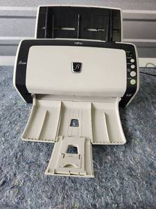 lot 145 image: Fujitsu fi-6130Z Document Scanner - Retail $225