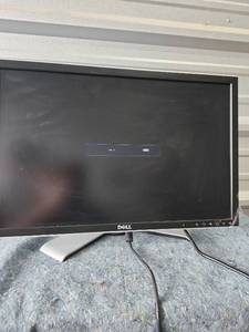 lot 148 image: Dell Widescreen LCD Monitor - Powers On - Some Surface ScratchesSee Pics - Retail $45