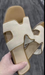 lot 43271 image: Hermes Style Oran Sandals